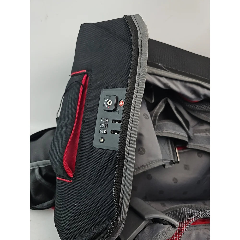 Barracuda Collapsible Carry-on Suitcase